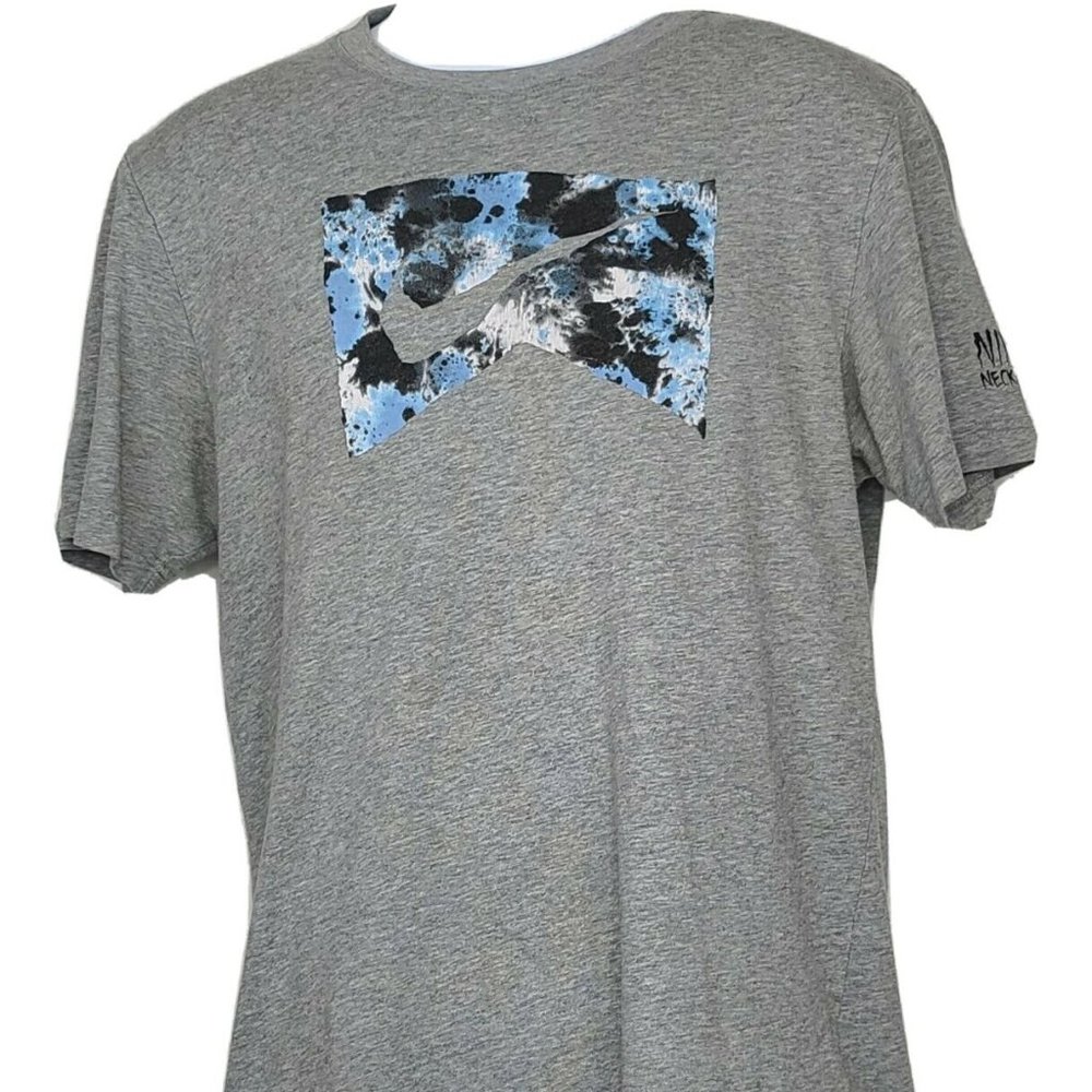 Gray Nike SB Men's SZ:S Neckface Blue Camo T-Shirt